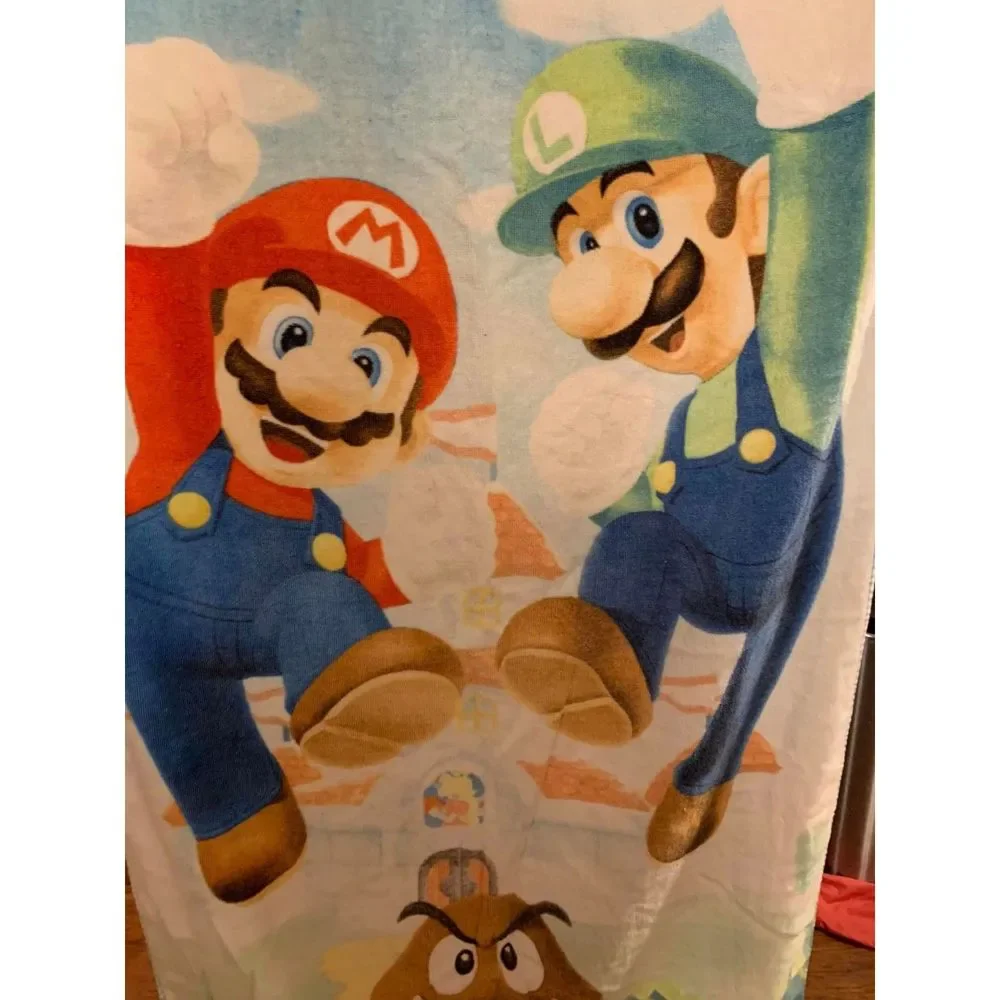 Super Mario Official Nintendo Kids Bath Pool Beach Towel Super Soft Cotton Read